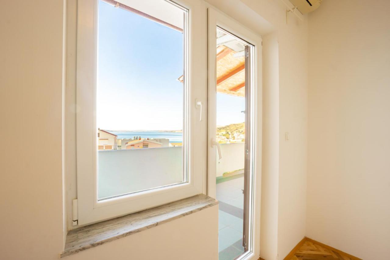 Апартаменты Kob Orog Good Location With Sea Views And Modern Decor Метайна Экстерьер фото