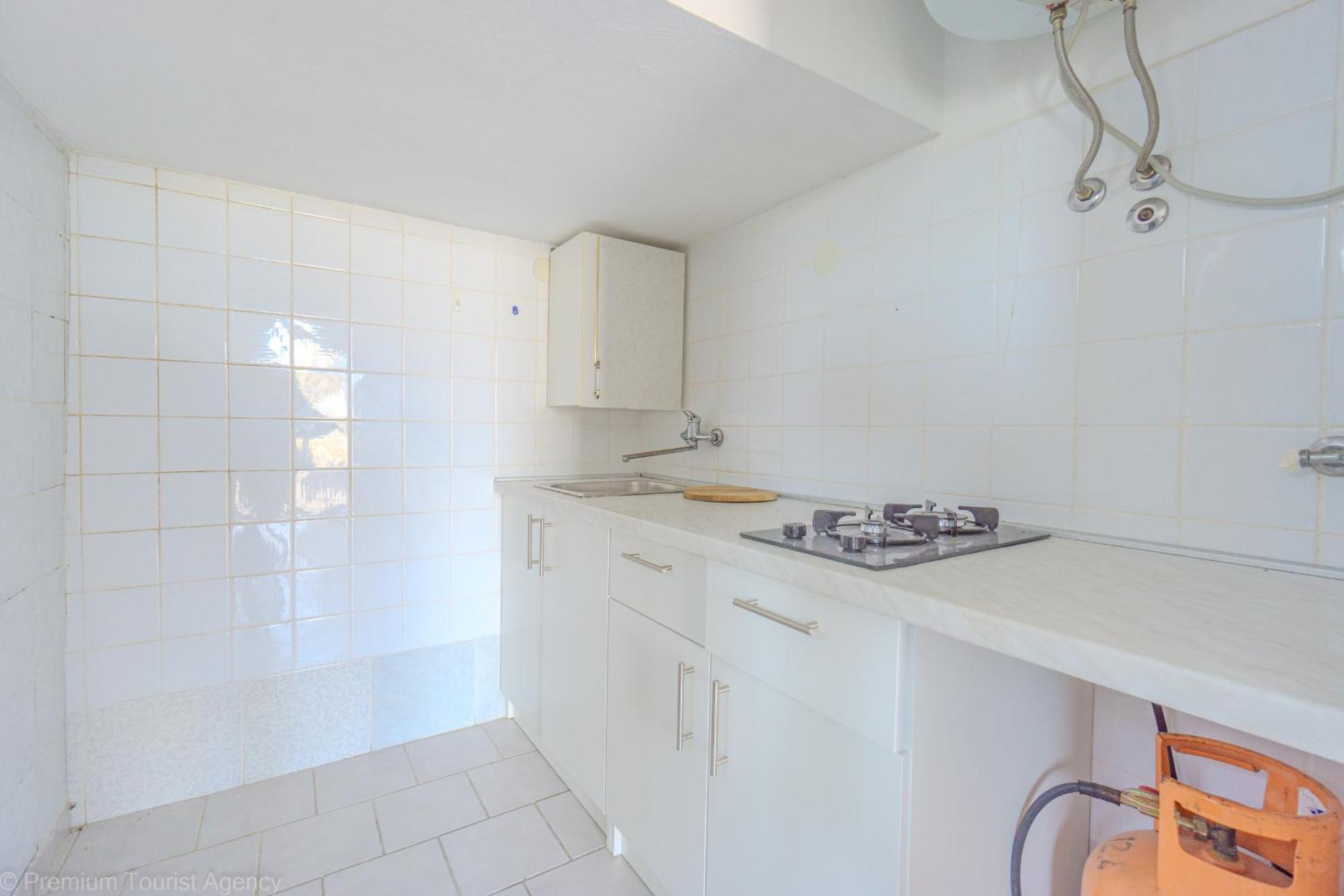 Апартаменты Kob Orog Good Location With Sea Views And Modern Decor Метайна Экстерьер фото